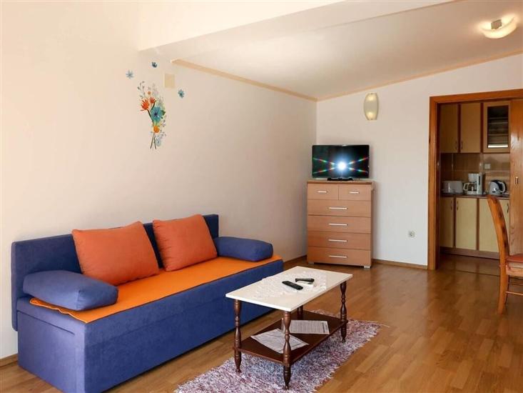Apartment A4, for 4 persons