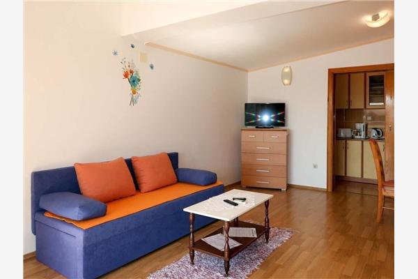 Apartment A4, for 4 persons