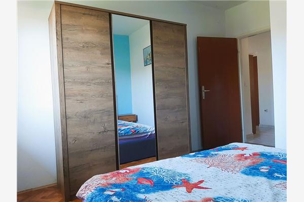 Apartment A1, for 10 persons