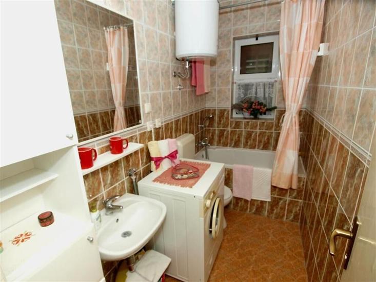 Apartment A1, for 4 persons