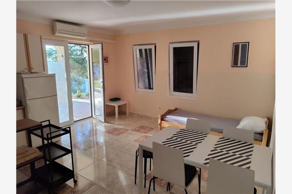 Apartman A1, na 6 osebe