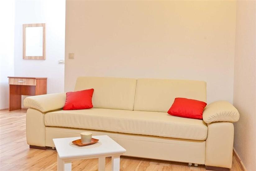Apartment A2, for 3 persons