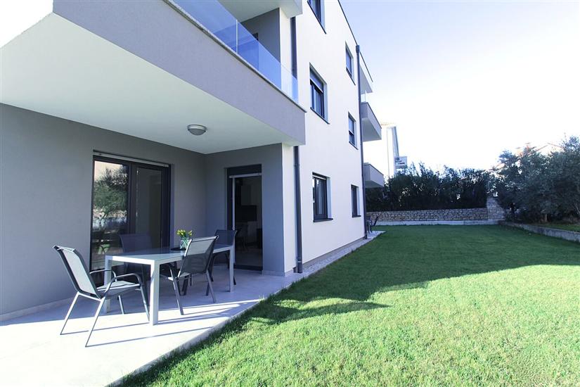 Apartment A5, for 6 persons