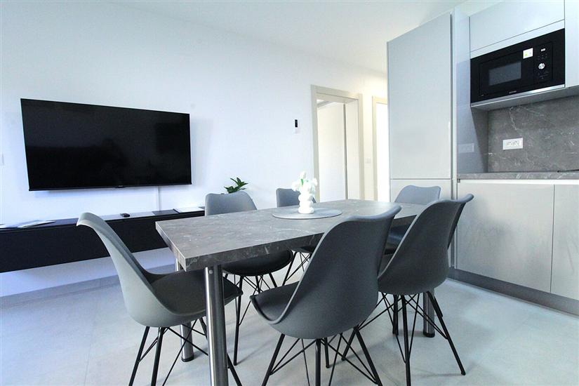 Apartment A5, for 6 persons