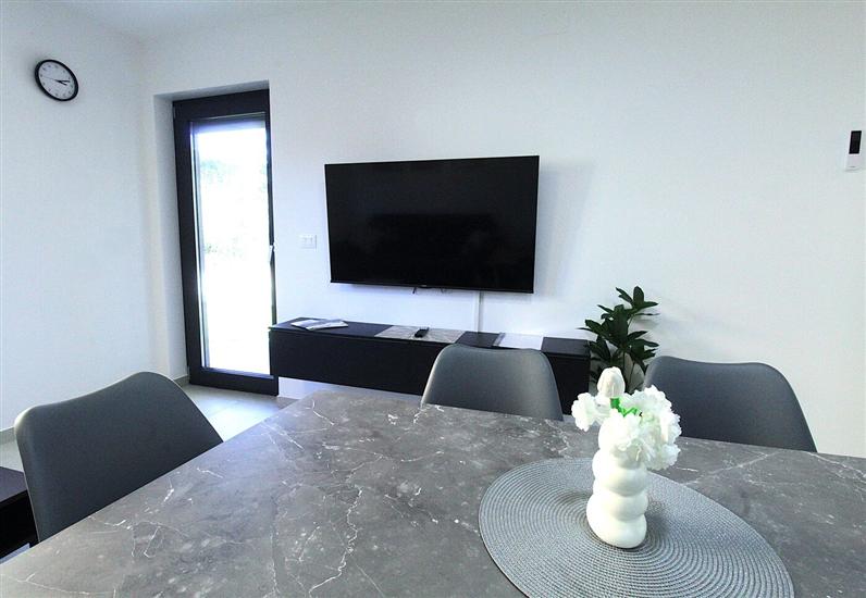 Apartment A5, for 6 persons