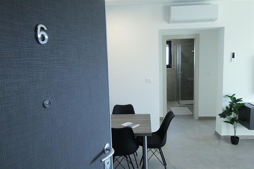 Apartment A6, for 6 persons