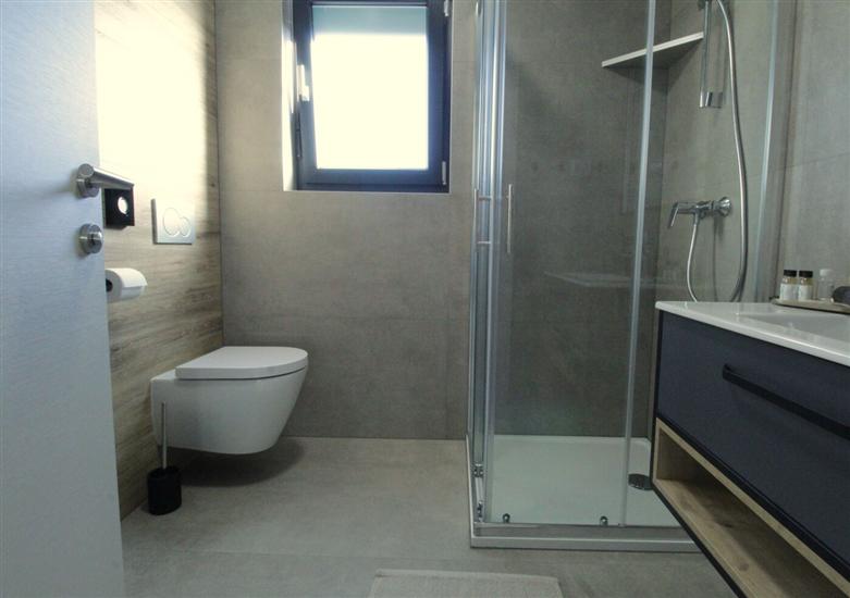 Apartment A6, for 6 persons