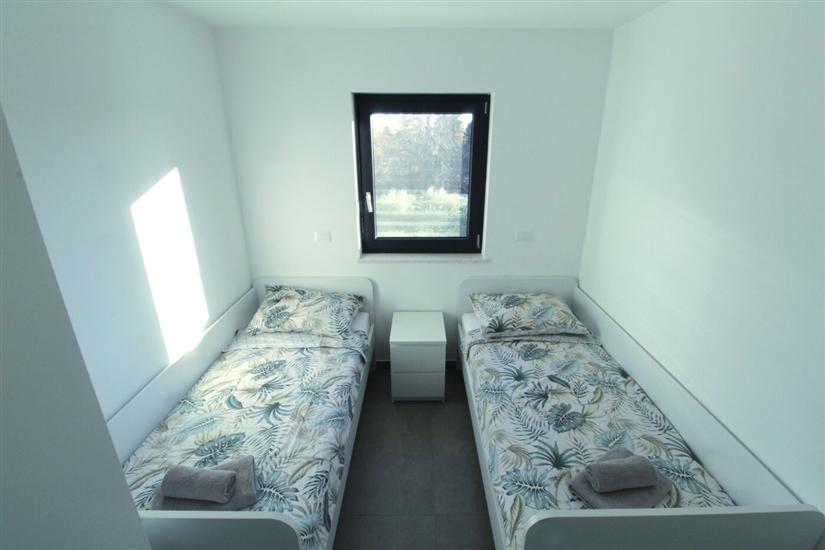 Apartment A6, for 6 persons