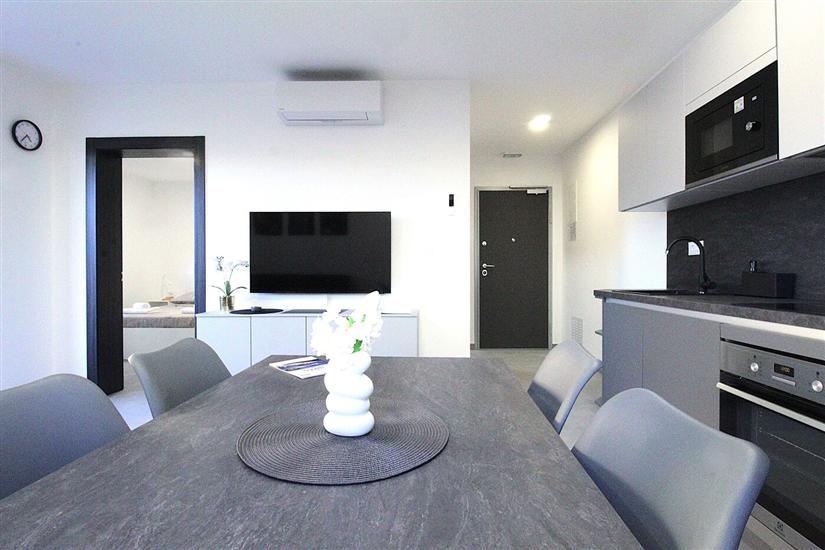 Apartment A9, for 4 persons