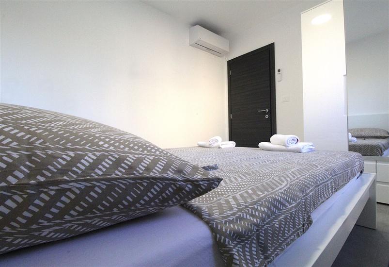 Apartment A9, for 4 persons