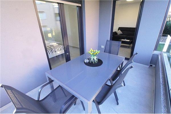 Apartment A10, for 6 persons