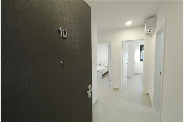 Apartment A10, for 6 persons