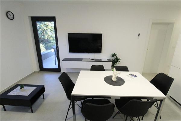 Apartment A10, for 6 persons