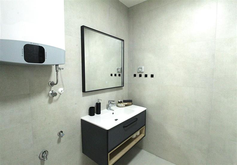 Apartment A10, for 6 persons