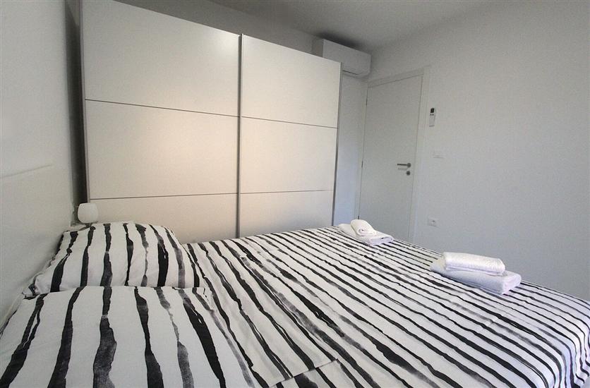 Apartment A10, for 6 persons