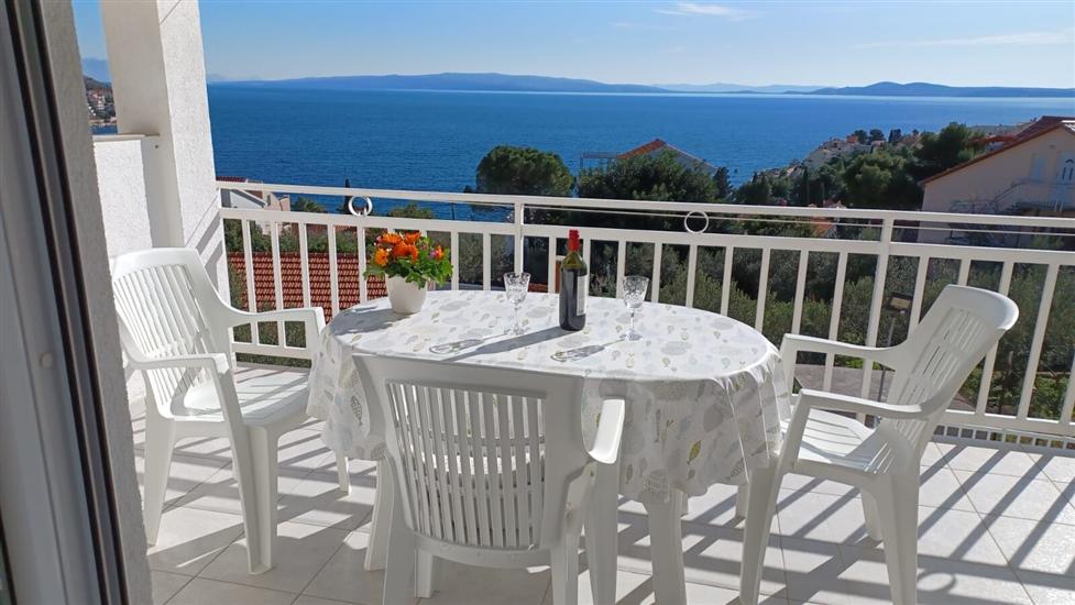 Apartment A2, for 3 persons