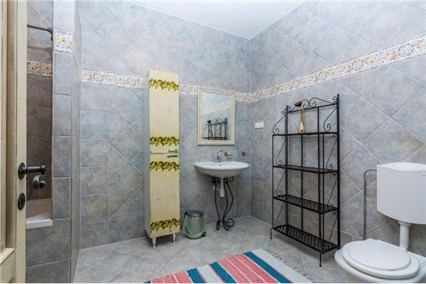 Apartment A3, for 5 persons