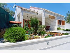 House Cvijeta Lumbarda - island Korcula, Size 38.00 m2