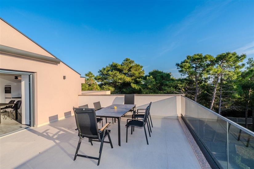 Apartment A3, for 6 persons