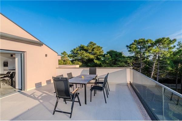 Apartment A3, for 6 persons