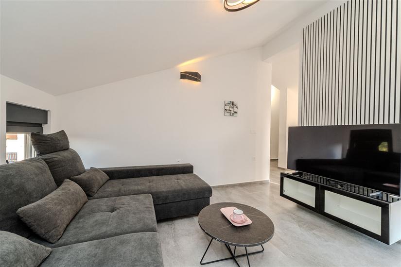 Apartment A3, for 6 persons