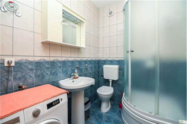 Apartment A3, for 5 persons