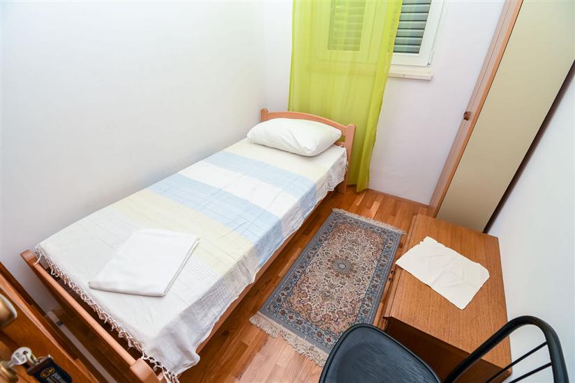 Apartment A3, for 5 persons