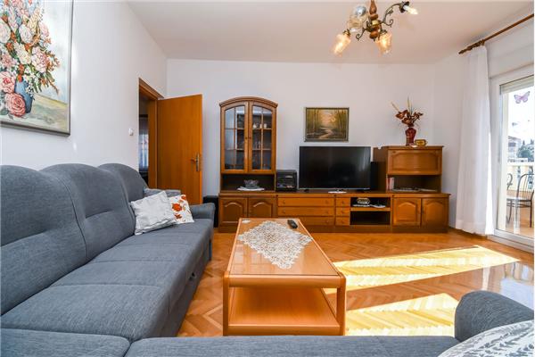 Apartment A3, for 5 persons