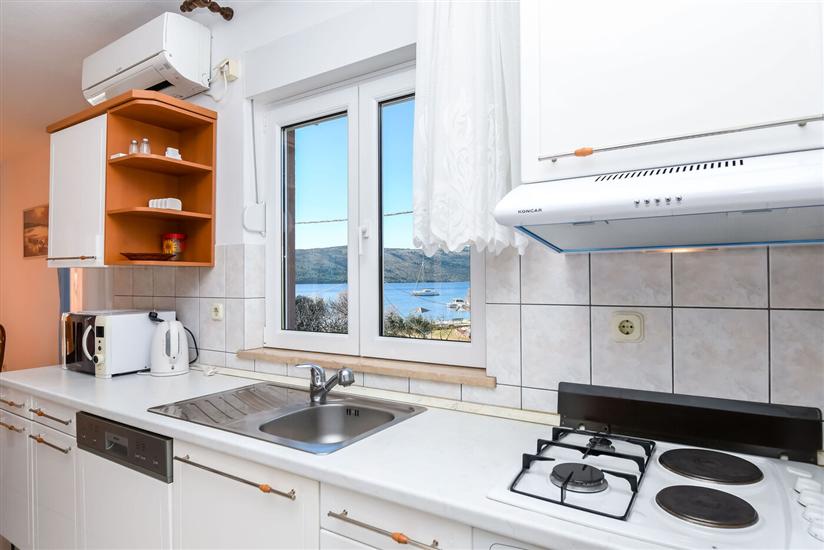 Apartment A3, for 5 persons