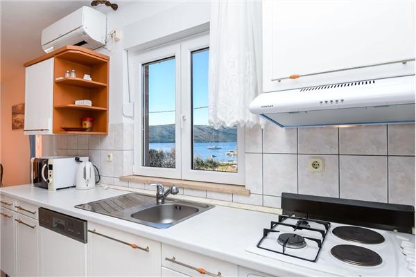 Apartment A3, for 5 persons