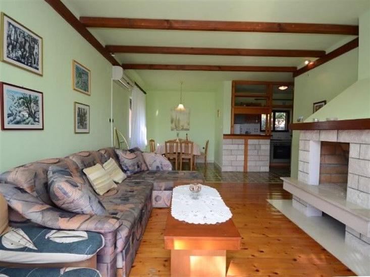 Apartment A3, for 4 persons