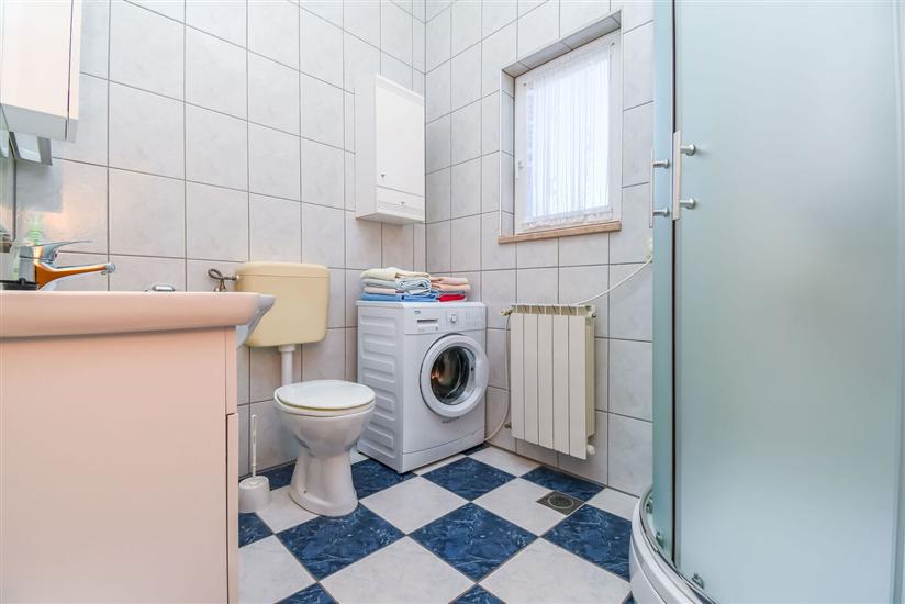 Apartment A2, for 4 persons