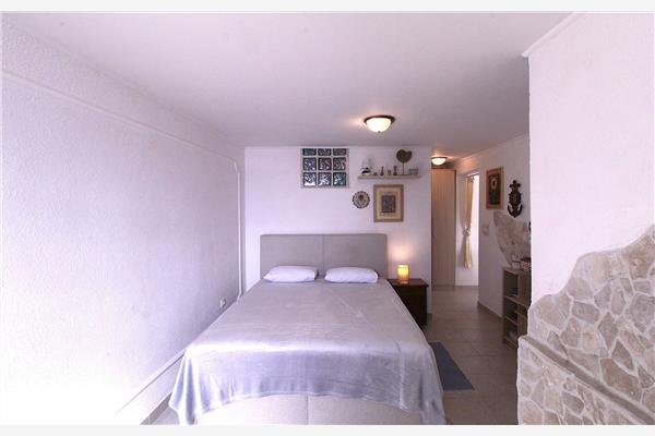 Apartment A2, for 3 persons