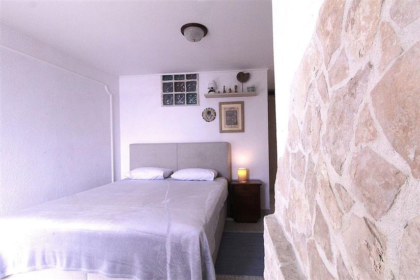 Apartment A2, for 3 persons