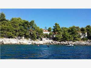 Apartment Mila Brna - island Korcula, Size 100.00 m2, Airline distance to the sea 80 m, Airline distance to town centre 600 m