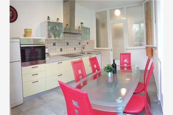 Apartment A1, for 6 persons