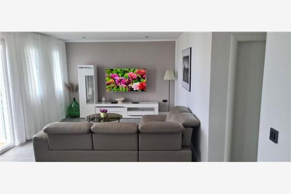 Apartment A1, for 6 persons