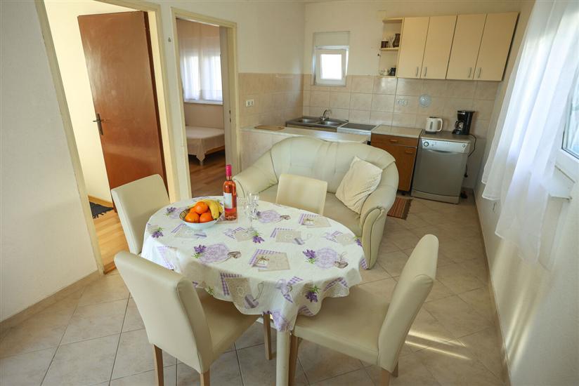 Apartment A1, for 4 persons