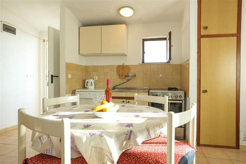 Apartment A2, for 4 persons