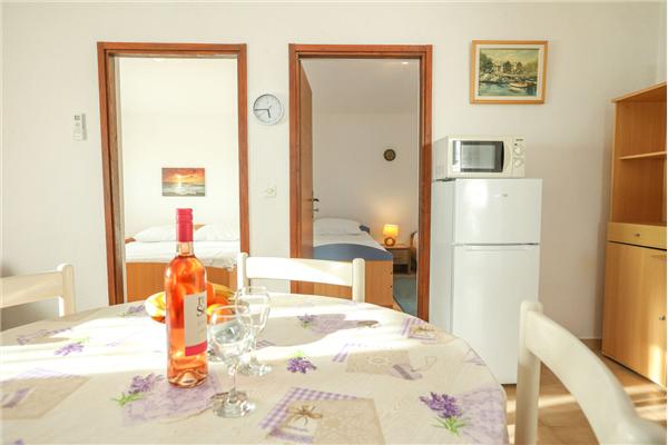 Apartment A2, for 4 persons