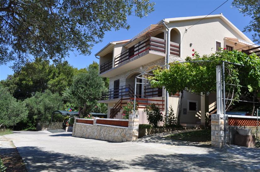 Apartments and Room Anica & Marko