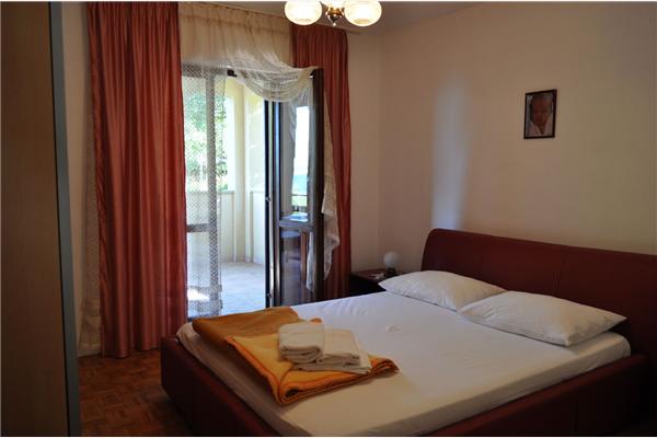 Apartment A1, for 6 persons