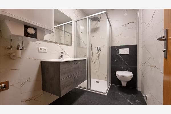 Apartment A2, for 5 persons