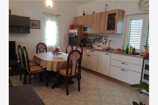 Apartment A1, for 4 persons