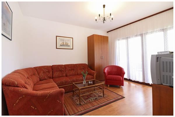 Apartment A1, for 5 persons