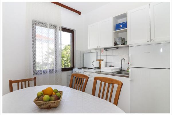 Apartment A1, for 5 persons