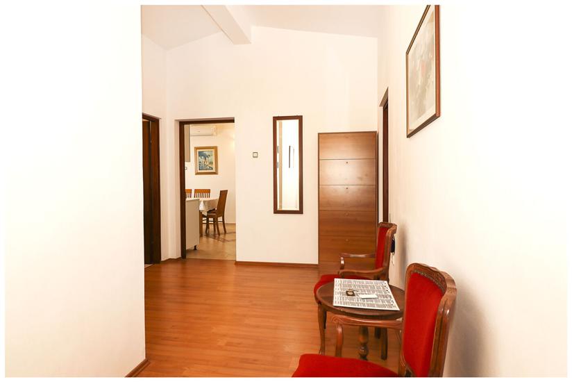 Apartment A2, for 5 persons