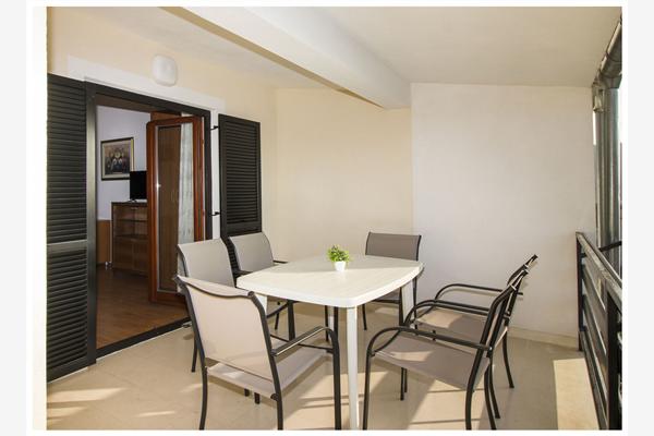 Apartment A2, for 5 persons