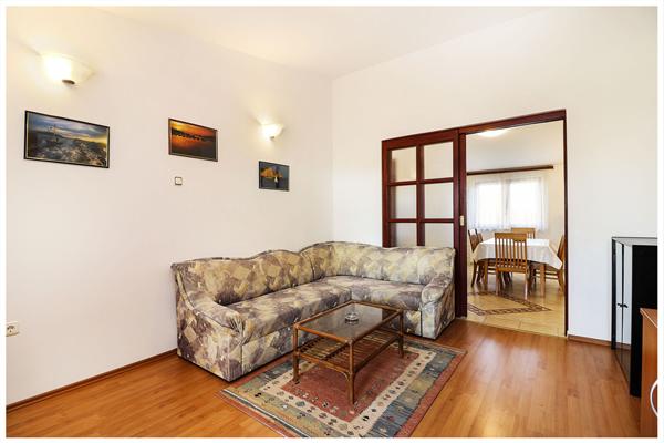 Apartment A2, for 5 persons
