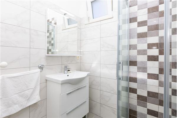 Apartment A2, for 3 persons